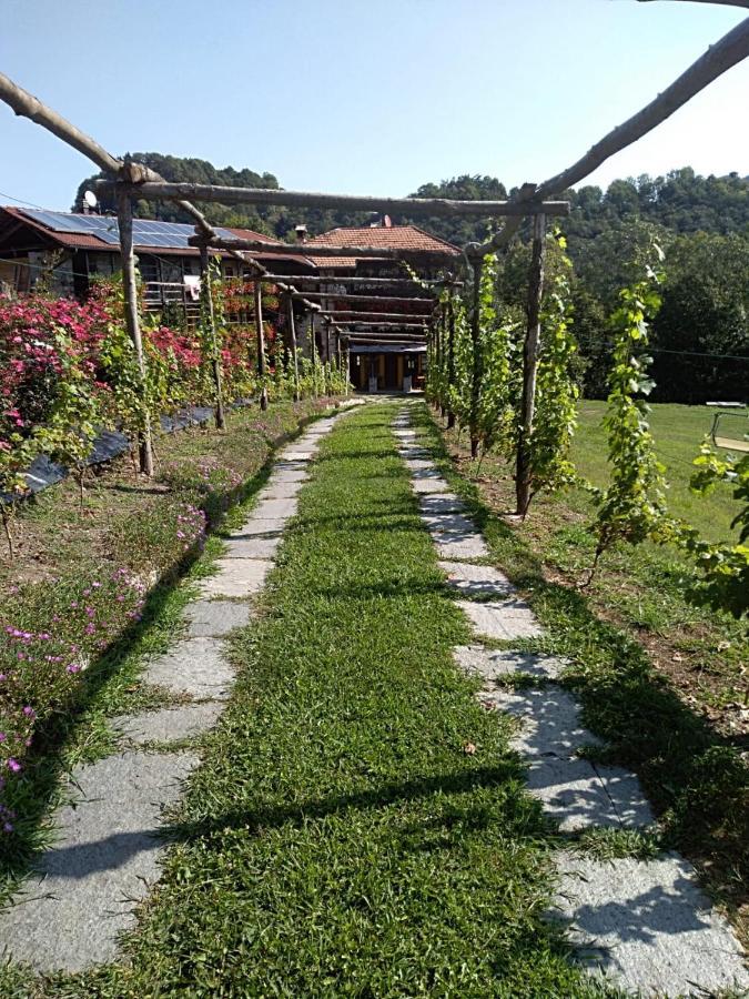 B&B "La Baita Delle Coccinelle" 瓦拉洛 外观 照片